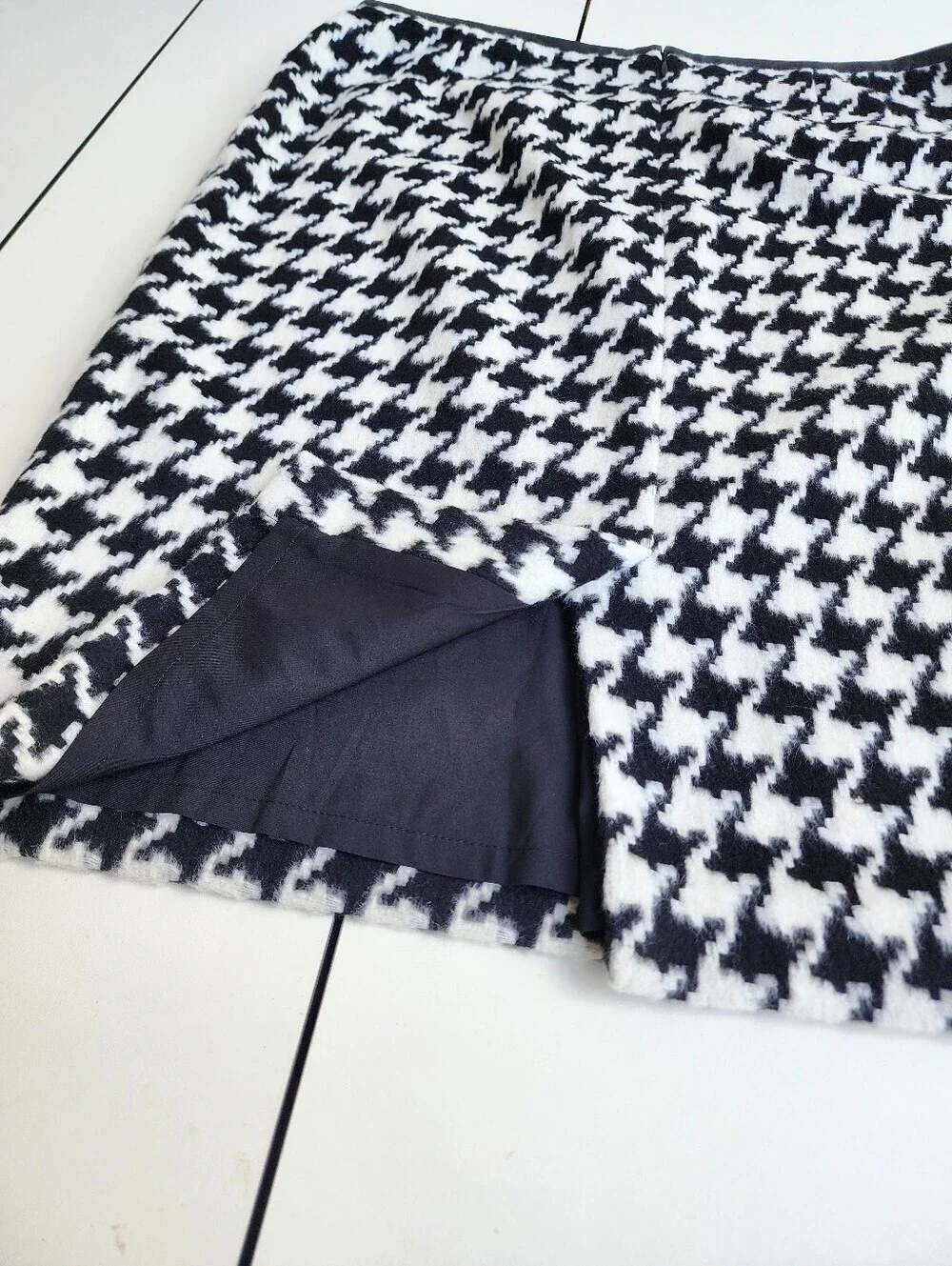 Talbots Houndstooth Black White Women's Skirt Wool Blend  Pencil Sz 14